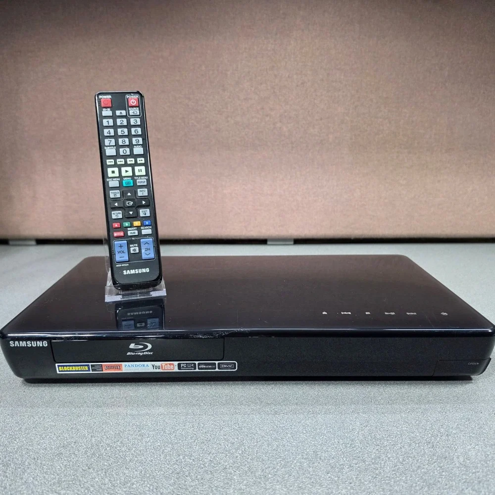 Samsung Blu-Ray Player Black BD-P3600 Wi-Fi Streaming HDMI